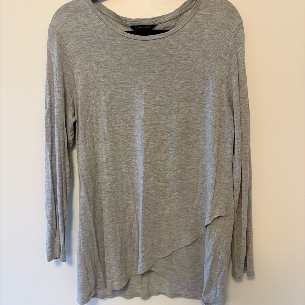 Banana Republic Light Gray Asymmetrical Long Sleeve Top